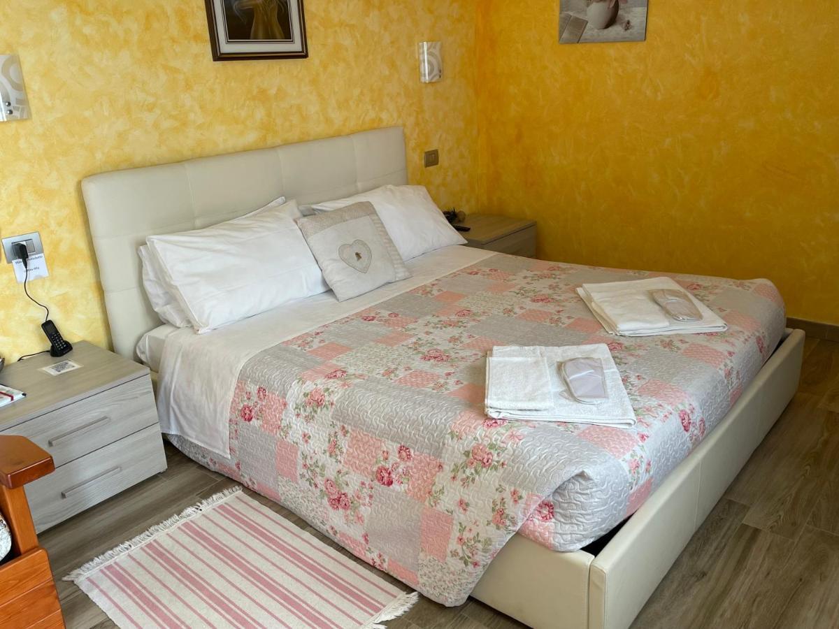Hotel Diffuso Il Portichetto Vezio Perledo ภายนอก รูปภาพ
